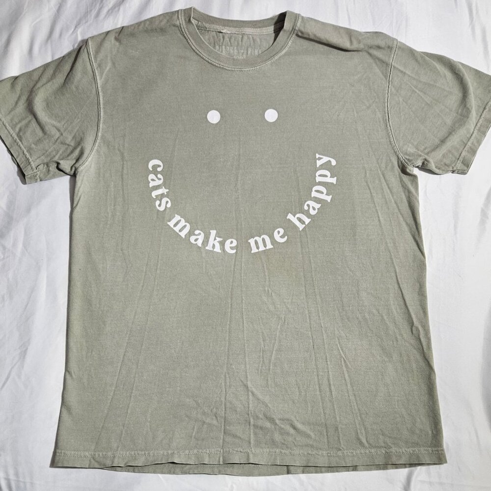 Pierce + Pine "Cats Make Me Happy" Graphic Tshirt Size Large